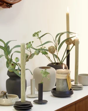 Lily Lysestage / sort